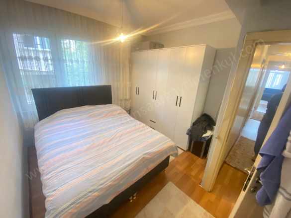 Altınoluk Merkezde içi Yenilenmiş 3+1 Fırsat Satılık Daire Edremit Mah