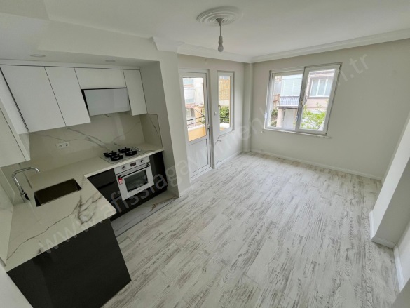 Altınoluk Mah. Edremit Satılık Daire |  2+1 Oda | 95M2 5.950.000Tl  Krediye Uygun  | 1. Kat | Klima | 1 Banyo | 2 Yatak Odası Resim-5