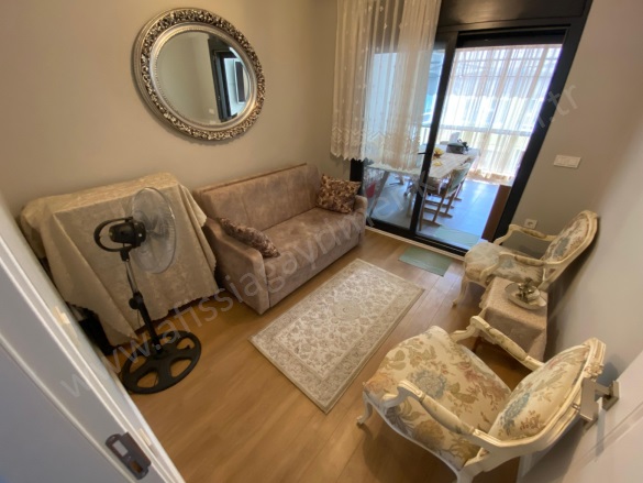 Altınoluk Mah. Edremit Satılık Daire |  2+1 Oda | 95M2 7.500.000Tl  Krediye Uygun  | 2. Kat | Klima | 1 Banyo | 2 Yatak Odası Resim-4