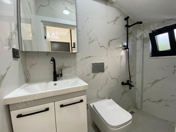 Altınoluk Mah. Edremit Satılık Daire |  3+1 Oda | 175M2 9.850.000Tl  Krediye Uygun  | Tripleks | Kat Kaloriferi | 3 Banyo | 3 Yatak Odası Resim-5