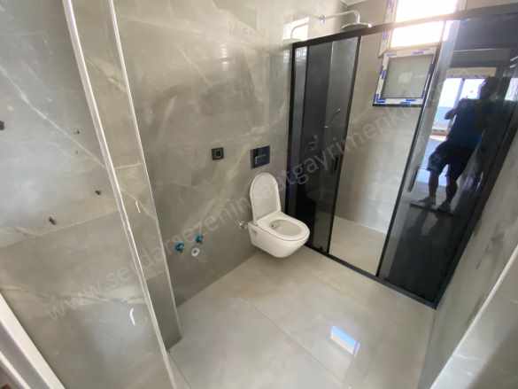 Altınolukta 200 M2 Bahçeli Lebiderya Manzaralı Dublexler 4+1 Satılık Daire Edremit Altınoluk Mah