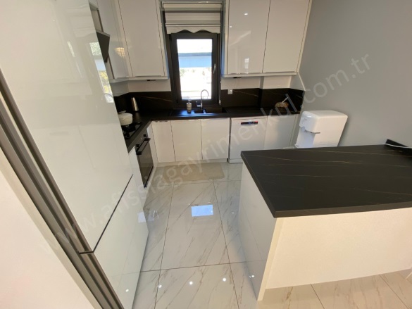 Narlı Mah. Edremit Satılık Villa |  3+1 Oda | 150M2 22.000.000Tl  Krediye Uygun  Eşyalı  | Müstakil | Yerden Isıtma | 2 Banyo | 2 Yatak Odası Resim-5