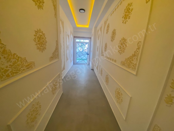 Akçay Mah. Edremit Satılık Daire |  2+1 Oda | 90M2 6.100.000Tl  Krediye Uygun  | 2. Kat | Doğalgaz(Kombi) | 1 Banyo | 2 Yatak Odası Resim-3