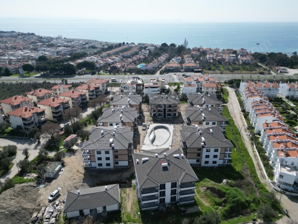 Altınoluk Mah. Edremit Satılık Daire |  1+1 Oda | 65M2 6.500.000Tl  Krediye Uygun  | 3. Kat | Yerden Isıtma | 1 Banyo | 1 Yatak Odası Resim-5