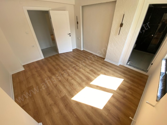 Altınoluk Mah. Edremit Satılık Daire |  3+1 Oda | 110M2 8.250.000Tl  Krediye Uygun  | Yüksek Giriş | Klima | 2 Banyo | 3 Yatak Odası Resim-4