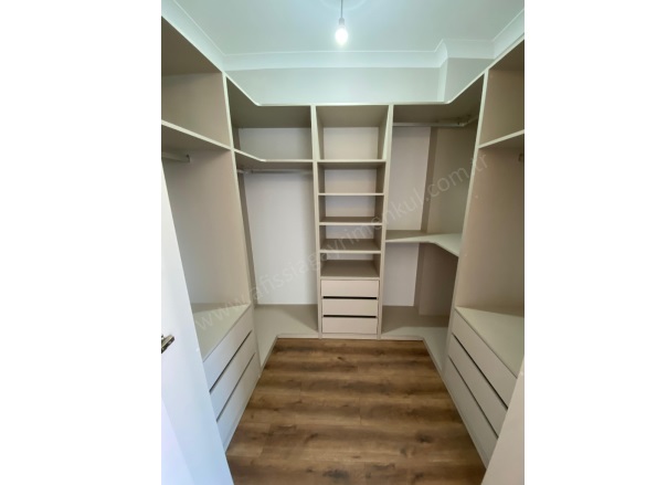 Narlı Mah. Edremit Satılık Villa |  4+2 Oda | 200M2 30.000.000Tl  Krediye Uygun  | Tripleks | Yerden Isıtma | 4 Banyo | 4 Yatak Odası Resim-1