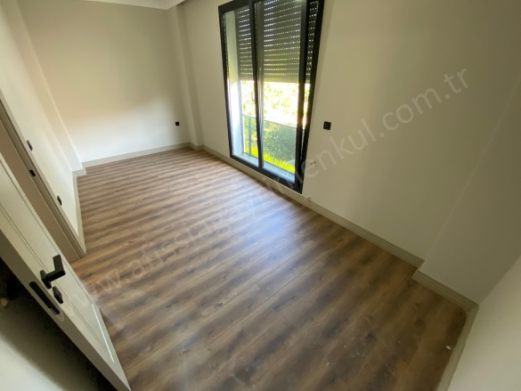 Narlı Mah. Edremit Satılık Villa |  4+2 Oda | 200M2 30.000.000Tl  Krediye Uygun  | Tripleks | Yerden Isıtma | 4 Banyo | 4 Yatak Odası Resim-5