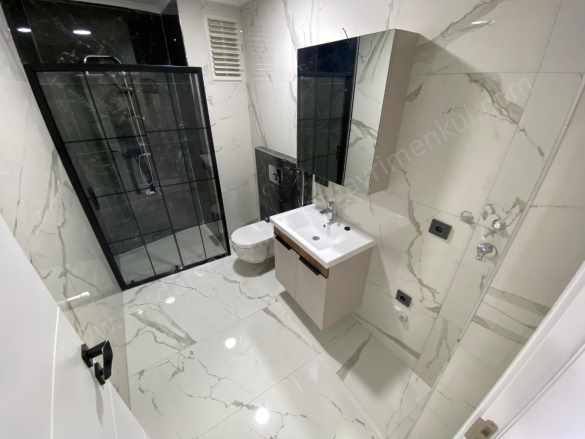 Altınoluk Köy Mevkiinde Sıfır 2+1 Satılık Daire Edremit Mah