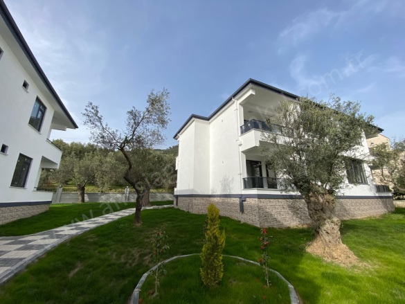 Mıhlı Mah-Küçükkuyu Köyü. Ayvacık Satılık Daire |  2+1 Oda | 90M2 6.000.000Tl  Krediye Uygun  | Yüksek Giriş | Kat Kaloriferi | 1 Banyo | 2 Yatak Odası Resim-4