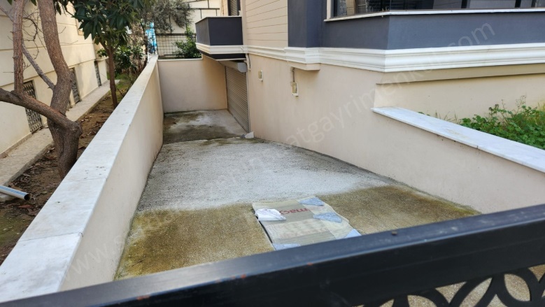 Altınoluk Mah. Edremit Satılık Daire |  2+1 Oda | 95M2 7.900.000Tl  Krediye Uygun  | 3. Kat | Klima | 1 Banyo | 2 Yatak Odası Resim-1