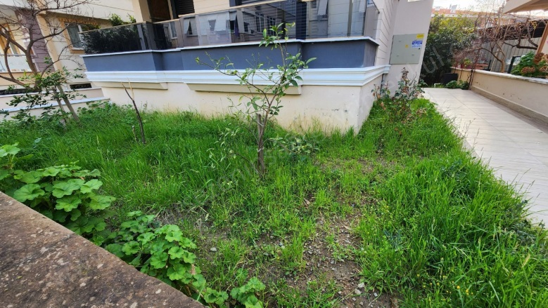 Altınoluk Mah. Edremit Satılık Daire |  2+1 Oda | 95M2 7.900.000Tl  Krediye Uygun  | 3. Kat | Klima | 1 Banyo | 2 Yatak Odası Resim-3