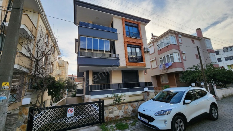 Altınoluk Mah. Edremit Satılık Daire |  2+1 Oda | 95M2 7.900.000Tl  Krediye Uygun  | 3. Kat | Klima | 1 Banyo | 2 Yatak Odası Resim-5