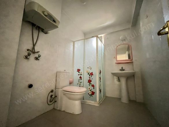 Altınoluk Mah. Edremit Satılık Daire |  2+1 Oda | 95M2 4.500.000Tl  Krediye Uygun  | Yüksek Giriş | Klima | 1 Banyo | 2 Yatak Odası Resim-5