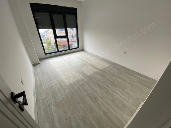 Altınoluk Mah. Edremit Satılık Daire |  2.5+1 Oda | 150M2 7.500.000Tl  Krediye Uygun  | 2. Kat | Klima | 2 Banyo | 2 Yatak Odası Resim-1
