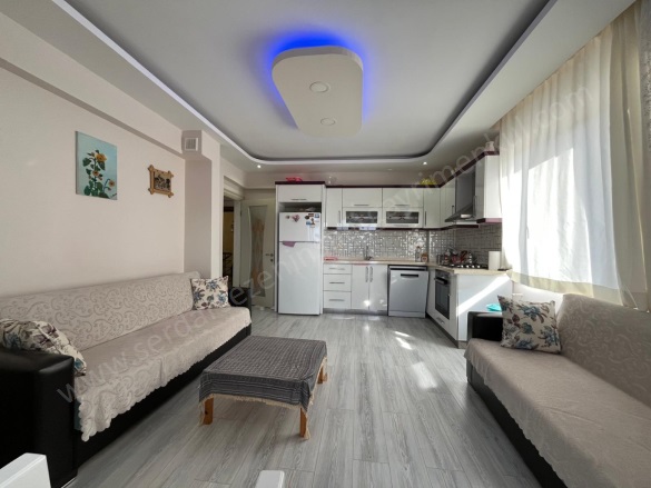 Altınoluk Mah. Edremit Satılık Daire |  2+1 Oda | 90M2 5.300.000Tl  Krediye Uygun  | 2. Kat | Klima | 1 Banyo | 2 Yatak Odası Resim-3