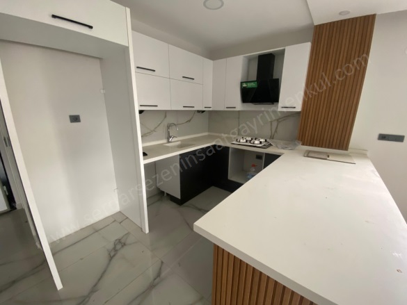 Altınoluk Mah. Edremit Satılık Villa |  3+2 Oda |15.000.000Tl  Krediye Uygun  | Tripleks | Yerden Isıtma | 3 Banyo | 3 Yatak Odası Resim-2