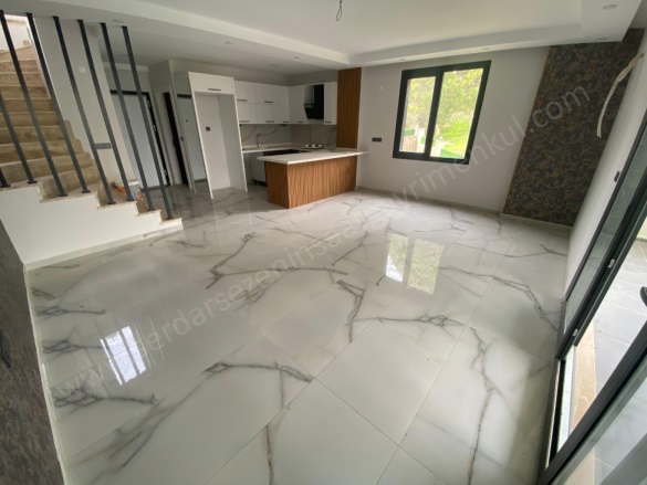 Altınoluk Mah. Edremit Satılık Villa |  3+2 Oda |12.000.000Tl  Krediye Uygun  | Tripleks | Yerden Isıtma | 3 Banyo | 3 Yatak Odası Resim-5