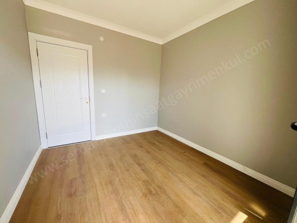 Altınoluk Mah. Edremit Satılık Daire |  2+1 Oda | 95M2 6.950.000Tl  Krediye Uygun  | 3. Kat | Klima | 1 Banyo | 2 Yatak Odası Resim-3