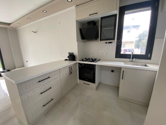 Mıhlı Mah-Küçükkuyu Köyü. Ayvacık Satılık Villa |  3+1 Oda | 150M2 13.000.000Tl  Krediye Uygun  | Müstakil | Yerden Isıtma | 2 Banyo | 3 Yatak Odası Resim-3