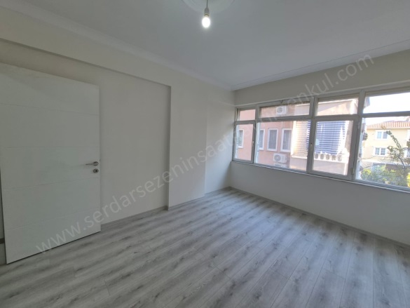 Altınoluk Mah. Edremit Satılık Daire |  1+1 Oda | 62M2 3.500.000Tl  Krediye Uygun  | Yüksek Giriş | Klima | 1 Banyo | 1 Yatak Odası Resim-2