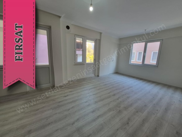 Altınoluk Mah. Edremit Satılık Daire |  1+1 Oda | 62M2 3.500.000Tl  Krediye Uygun  | Yüksek Giriş | Klima | 1 Banyo | 1 Yatak Odası Resim-3