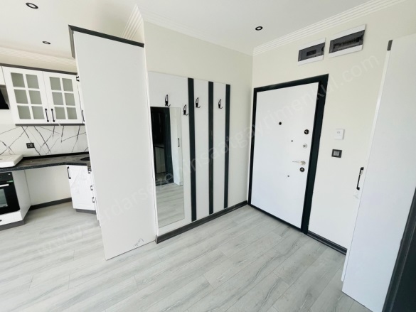 Altınoluk Mah. Edremit Satılık Daire |  1+1 Oda | 60M2 4.600.000Tl  Krediye Uygun  | 1. Kat | Yerden Isıtma | 1 Banyo | 1 Yatak Odası Resim-2