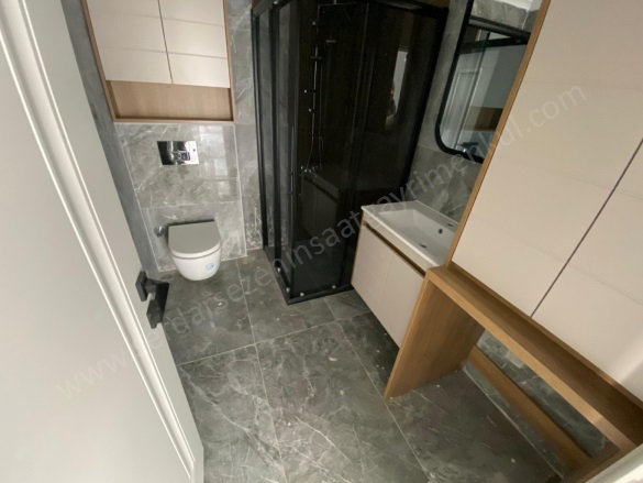 Altınoluk Mah. Edremit Satılık Daire |  140M2 13.000.000Tl | 3. Kat | Yerden Isıtma | 2 Banyo Resim-1