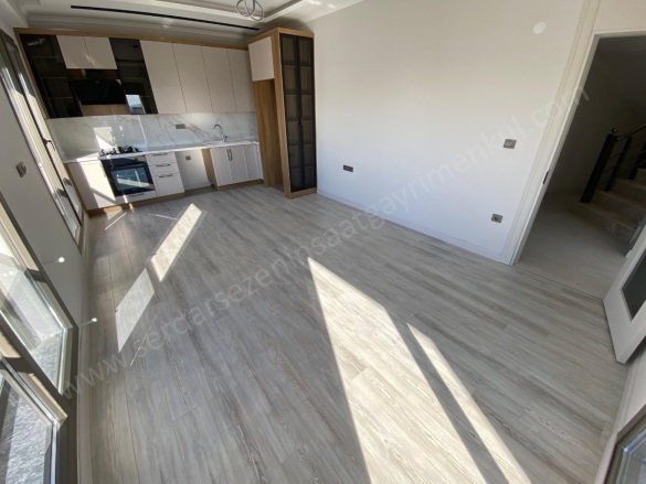 Altınoluk Mah. Edremit Satılık Daire |  3+1 Oda | 160M2 10.500.000Tl  Krediye Uygun  | Dubleks | Yerden Isıtma | 2 Banyo | 3 Yatak Odası Resim-5