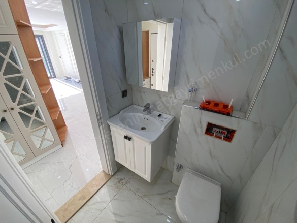 Güre Cumhuriyet Mah. Edremit Satılık Villa |  4+1 Oda | 165M2 16.500.000Tl  Krediye Uygun  | Tripleks | Yerden Isıtma | 3 Banyo | 4 Yatak Odası Resim-2