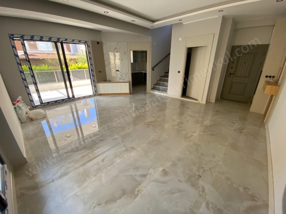 Narlı Mah. Edremit Satılık Villa |  4+1 Oda | 160M2 17.500.000Tl  Krediye Uygun  | Tripleks | 4 Banyo | 4 Yatak Odası Resim-2