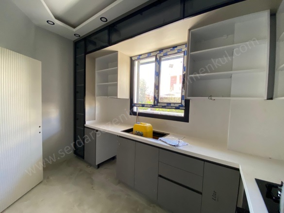 Narlı Mah. Edremit Satılık Villa |  4+1 Oda | 160M2 17.500.000Tl  Krediye Uygun  | Tripleks | 4 Banyo | 4 Yatak Odası Resim-3