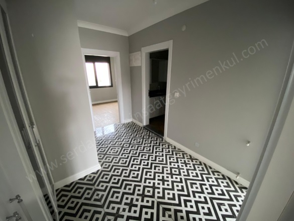 Altınoluk Mah. Edremit Satılık Daire |  2+1 Oda | 95M2 6.950.000Tl  Krediye Uygun  | 3. Kat | Klima | 1 Banyo | 2 Yatak Odası Resim-3