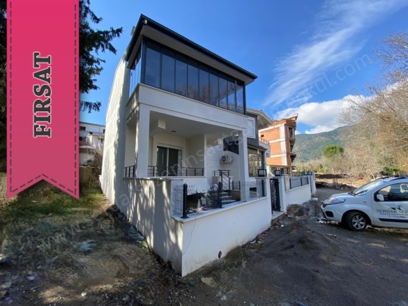Güre Mah. Edremit Satılık Daire |  1 Oda | 63M2 4.000.000Tl  Krediye Uygun  | Yüksek Giriş | Kat Kaloriferi | 1 Banyo | 1 Yatak Odası Resim-4
