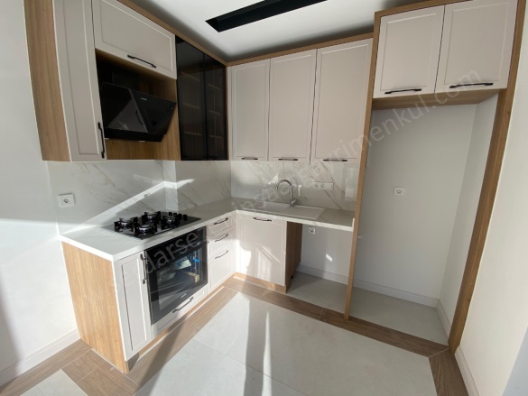 Altınoluk Mah. Edremit Satılık Daire |  2+1 Oda | 95M2 9.500.000Tl  Krediye Uygun  | Yüksek Giriş | Yerden Isıtma | 1 Banyo | 2 Yatak Odası Resim-1