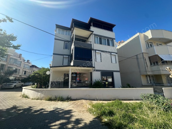 Altınoluk Mah. Edremit Satılık Daire |  6+2 Oda | 230M2 8.500.000Tl  Krediye Uygun  | 3. Kat | Klima | 2 Banyo | 6 Yatak Odası Resim-4