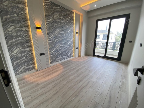 Güre Mah. Edremit Satılık Daire |  1+1 Oda | 60M2 5.000.000Tl  Krediye Uygun  | Bahçe Katı | Yerden Isıtma | 1 Banyo | 1 Yatak Odası Resim-3