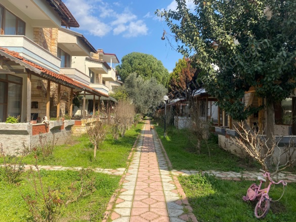 Avcılar Mah. Edremit Satılık Villa |  3+1 Oda | 140M2 10.450.000Tl  Krediye Uygun  Eşyalı  | Tripleks | Klima | 1 Banyo | 3 Yatak Odası Resim-4