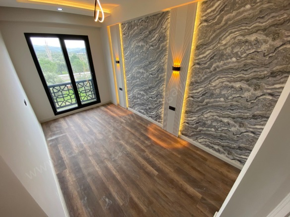 Zeytinli Mah. Edremit Satılık Daire |  3+1 Oda | 145M2 6.950.000Tl  Krediye Uygun  | 3. Kat | Yerden Isıtma | 2 Banyo | 3 Yatak Odası Resim-4