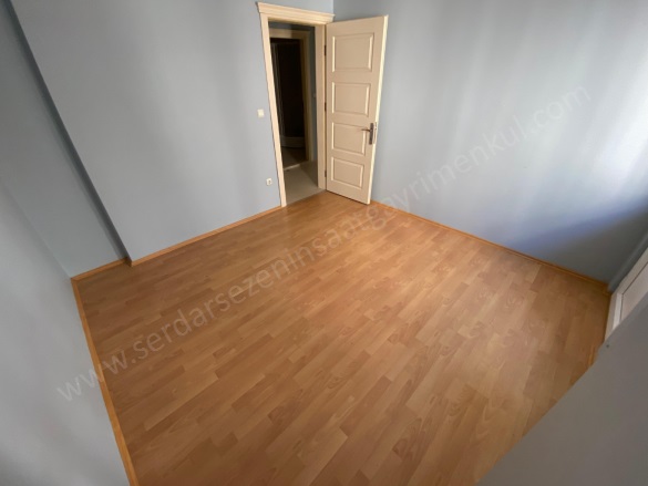 Altınoluk Mah. Edremit Satılık Daire |  2+1 Oda | 90M2 6.200.000Tl  Krediye Uygun  | 2. Kat Resim-4