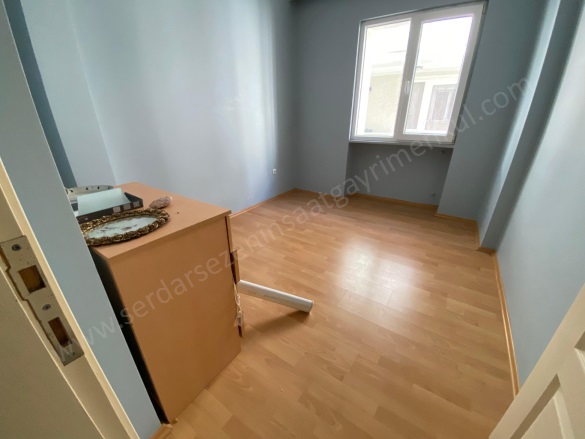 Altınoluk Mah. Edremit Satılık Daire |  2+1 Oda | 90M2 6.200.000Tl  Krediye Uygun  | 2. Kat Resim-5