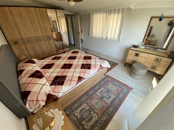 Altınoluk Mah. Edremit Satılık Daire |  3+1 Oda | 165M2 10.000.000Tl  Krediye Uygun  | 2. Kat | 2 Banyo Resim-1