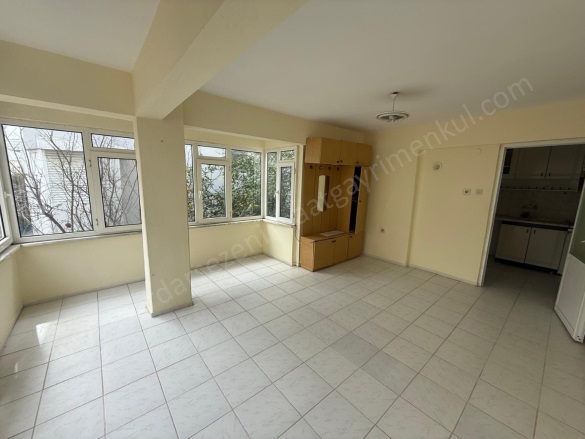 Altınoluk Mah. Edremit Satılık Daire |  1+1 Oda |3.750.000Tl  Krediye Uygun  | 1. Kat Resim-2