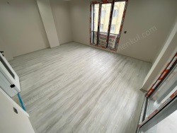 Edremit Altınoluk Mah. Satılık Daire 3+1 130 M2 | 2. Kat | Kat Kaloriferi | 1 Banyo | 3 Yatak Odası