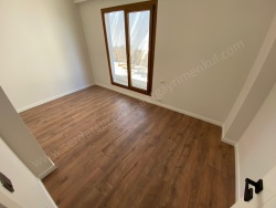 Edremit Narlı Mah. Satılık Villa 4.5+1 180 M2 | Tripleks | Kat Kaloriferi | 3 Banyo | 4 Yatak Odası