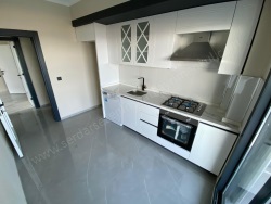 Edremit Altınoluk Mah. Satılık Daire 2+1 95 M2 | Yüksek Giriş | Yerden Isıtma | 2 Banyo | 2 Yatak Odası