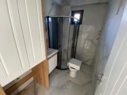 Ayvacık Mıhlı Mah-Küçükkuyu Köyü. Satılık Daire 2+1 90 M2 | Giriş Katı | Klima | 1 Banyo | 2 Yatak Odası