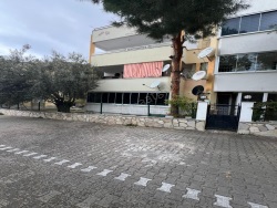 Edremit Altınoluk Mah. Satılık Daire 2+1 90 M2 | Giriş Katı | 1 Banyo