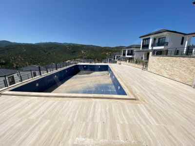 Villa For Sale in  Turkey, Canakkale, Ayvacik, Sahil neighborhood-Kucukkuyu Koyu. , 3+1 Room, 160 m2