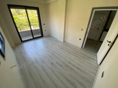 Altınolukta 615 M2 Arsa İçinde Havuzlu Müstakil 4+1 Satılık Villa Edremit Altınoluk Mah