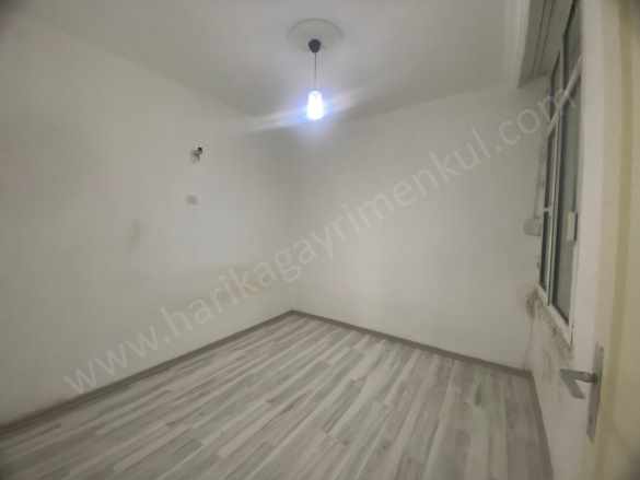 Karşıyaka Alaybey De Kiralık Daire 2+1 Mah